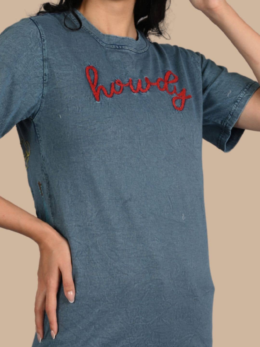 Howdy Embroidered Casual Crew-Neck T-Shirt