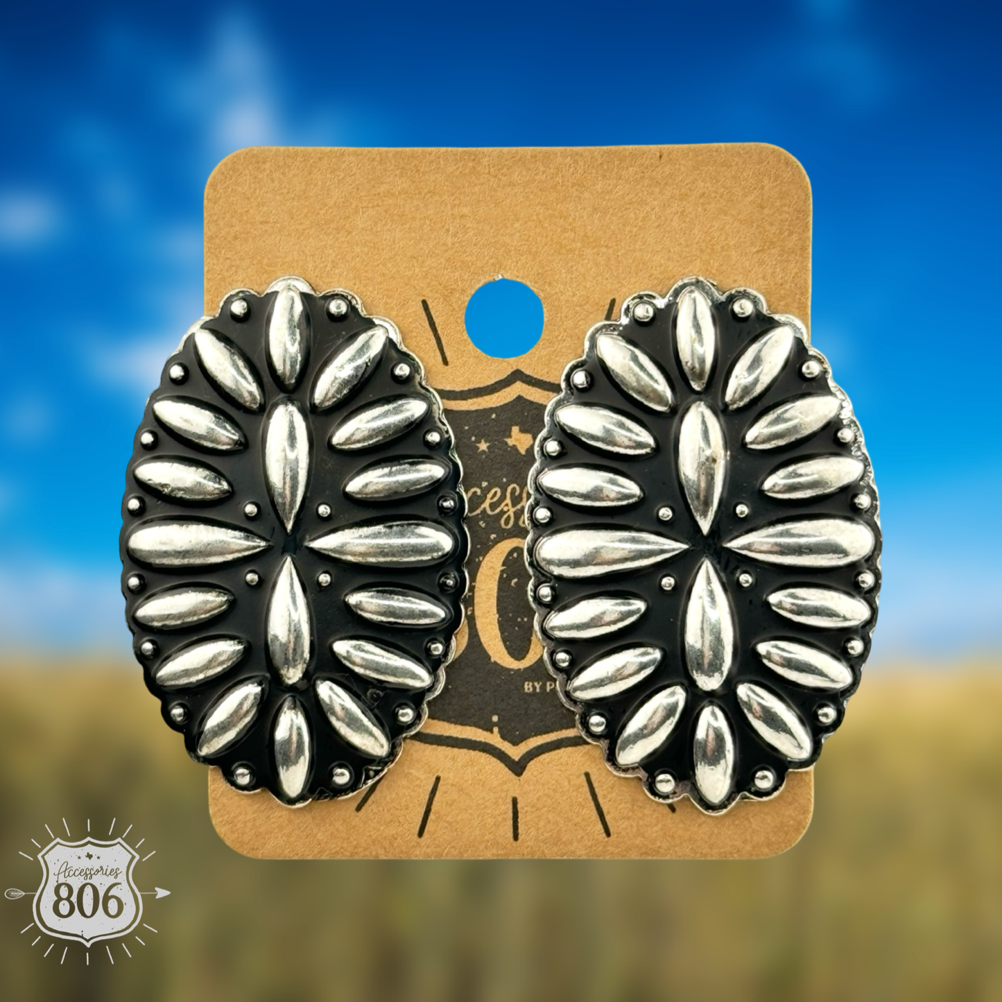 Western carved look post earring