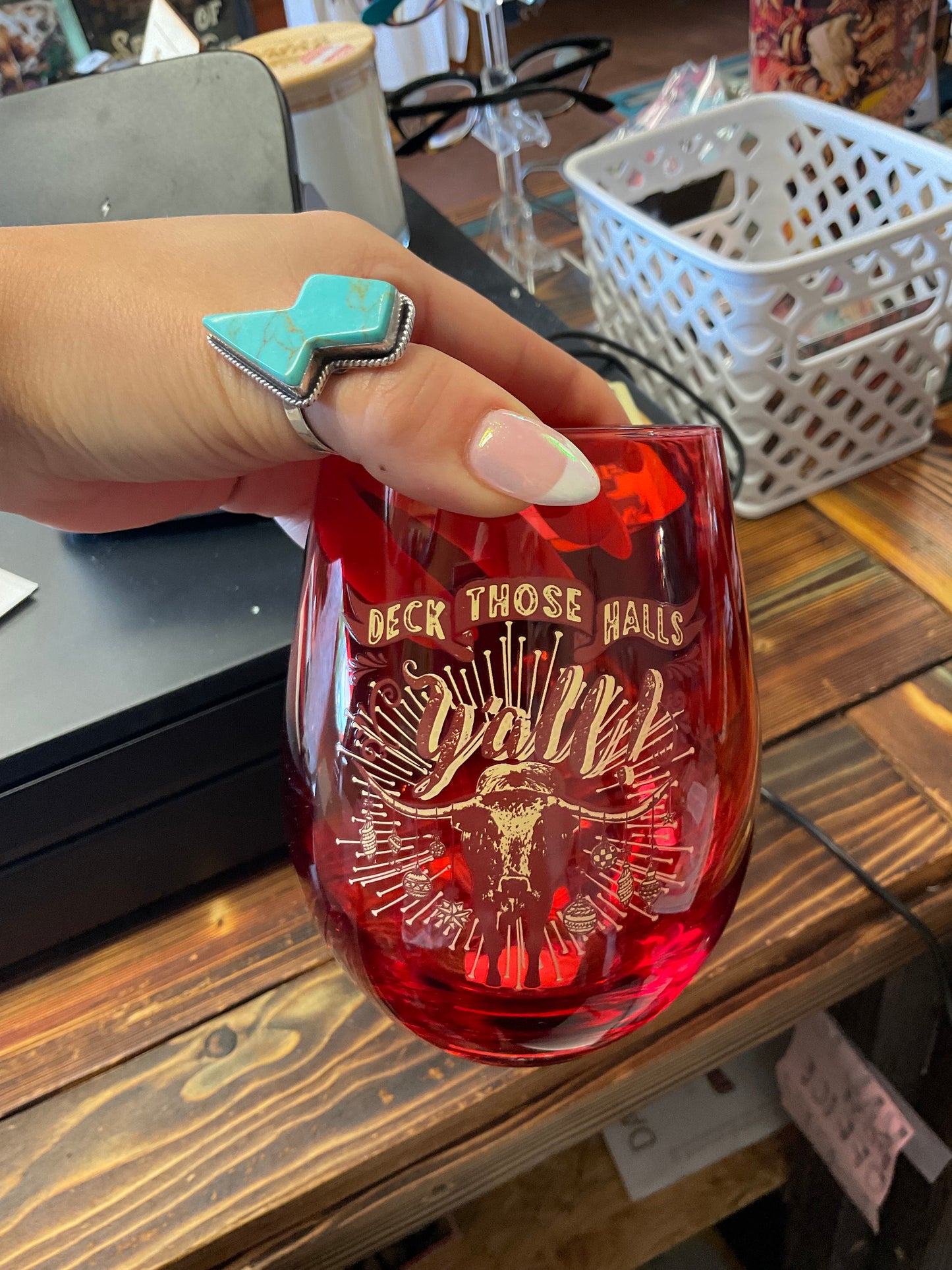 Deck Those Stemless Wine Glass