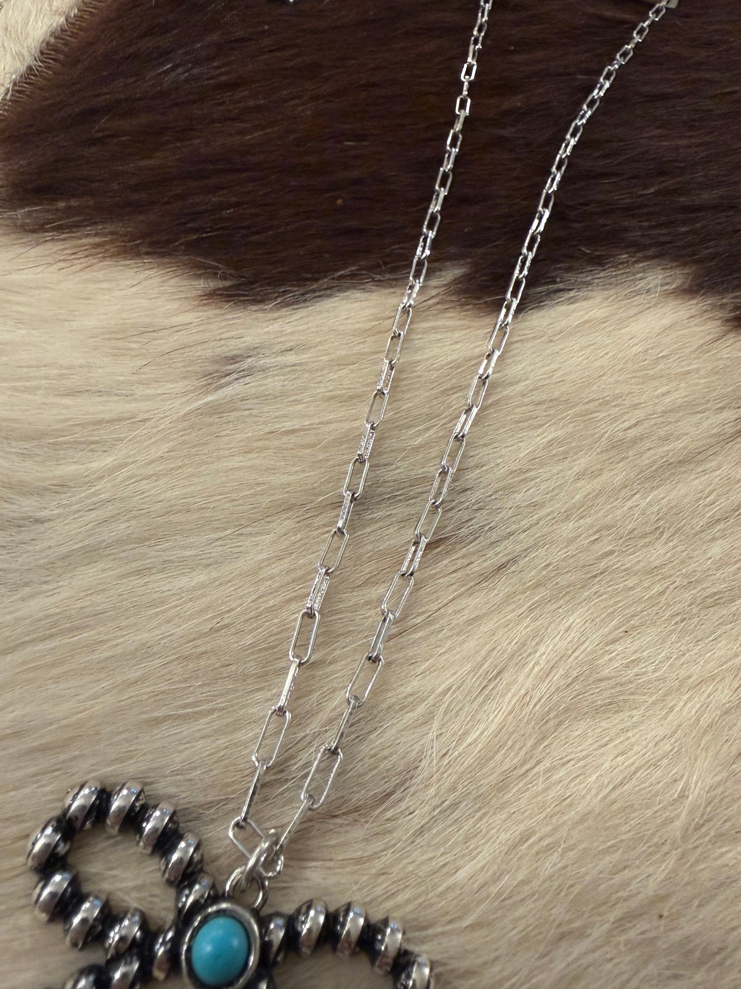 Bow Bee Necklace