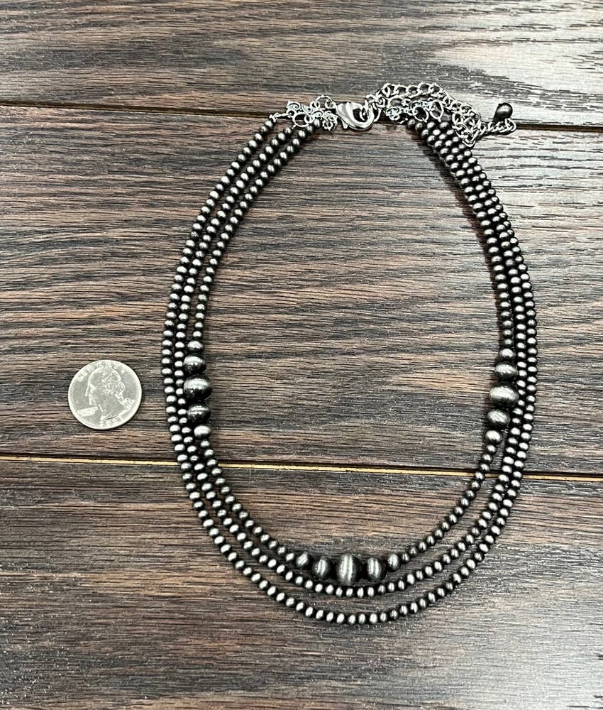 Brazoria Handmade Navajo Bead Necklace