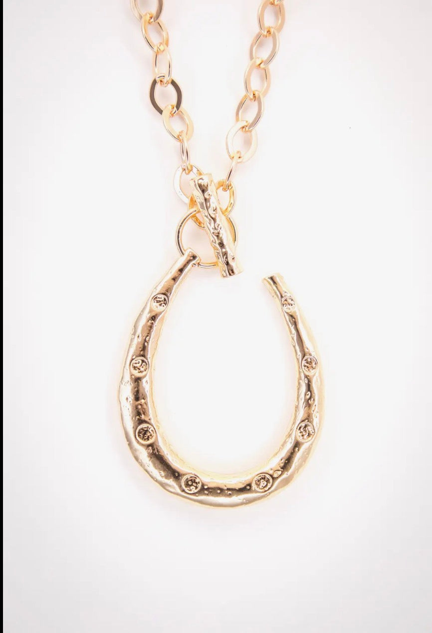 34" Gold Chain Horseshoe Necklace