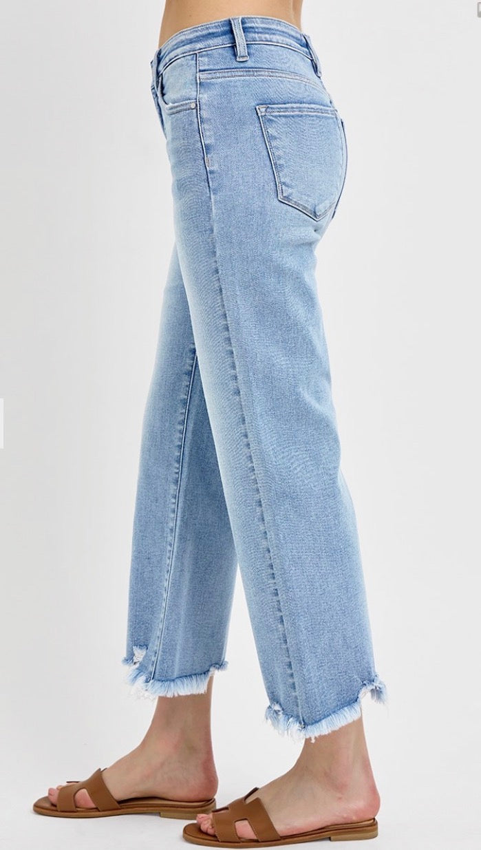 MID RISE CROP STRAIGHT JEANS