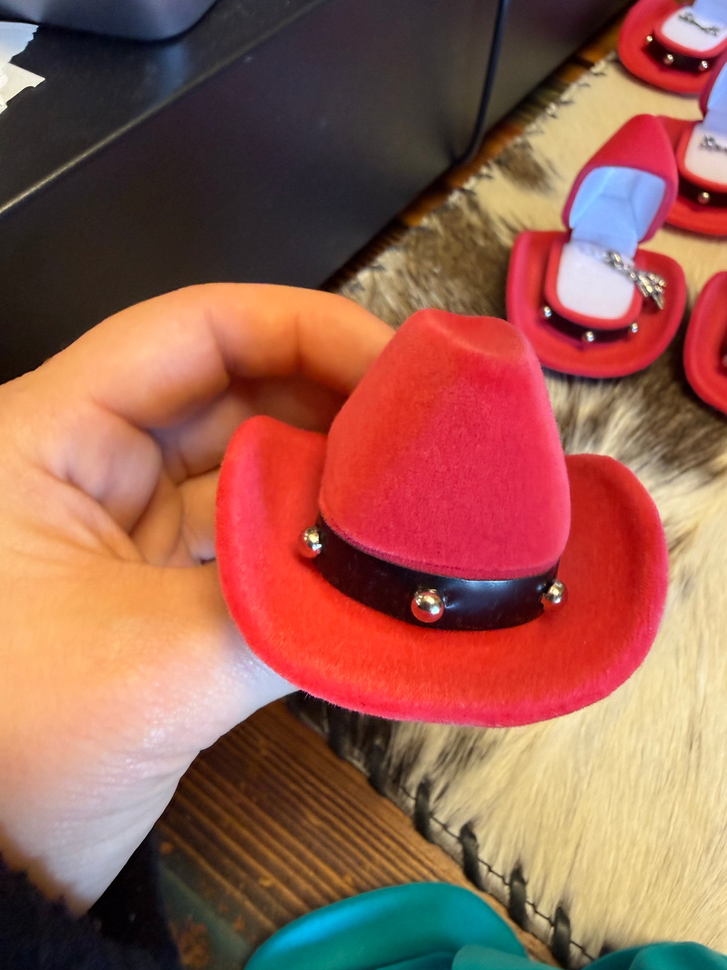 AWST Barrel Racer Land Necklace/Earrings