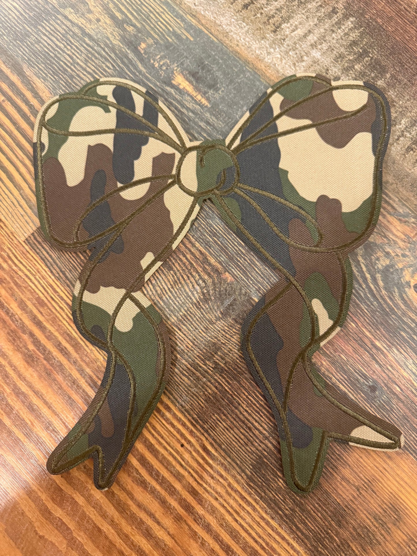 Small Camo Bow Transfer