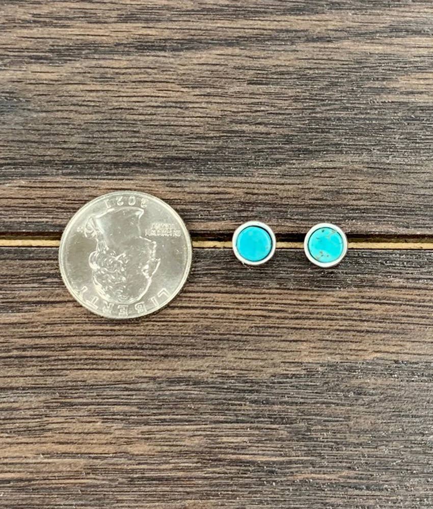 722782, 6mm Flat Turquoise Stud Earrings