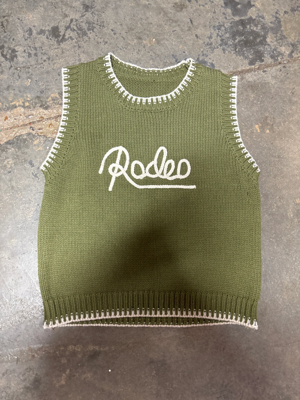 The GREEN RODEO SWEATER VEST
