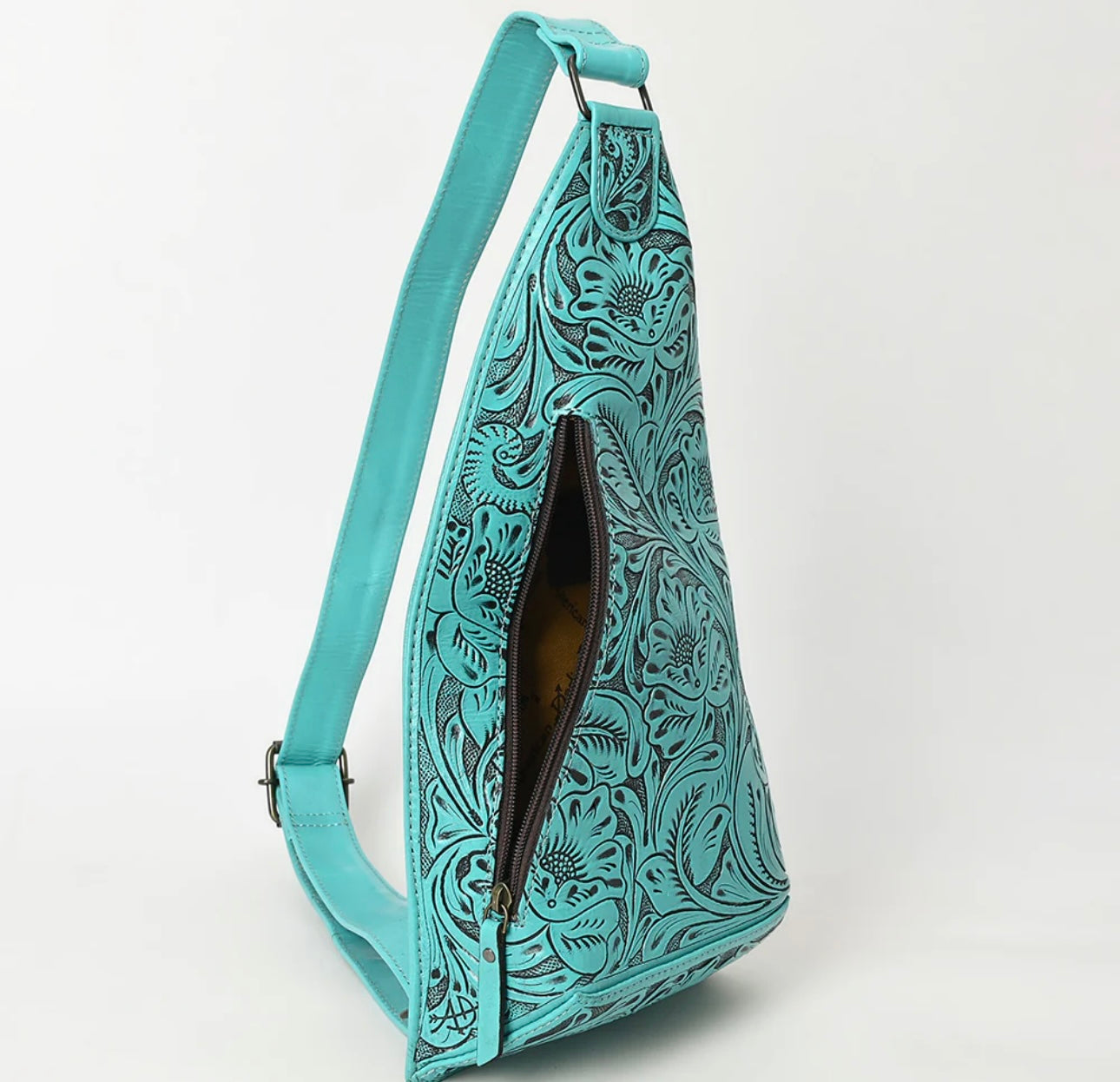 AD Tooled Slingbag/Backpack