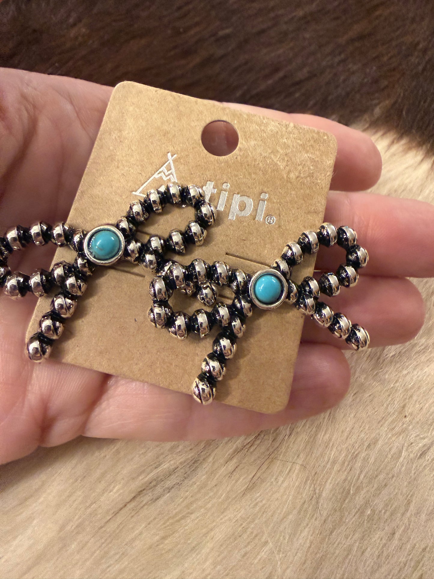 Bow Bee Earrings