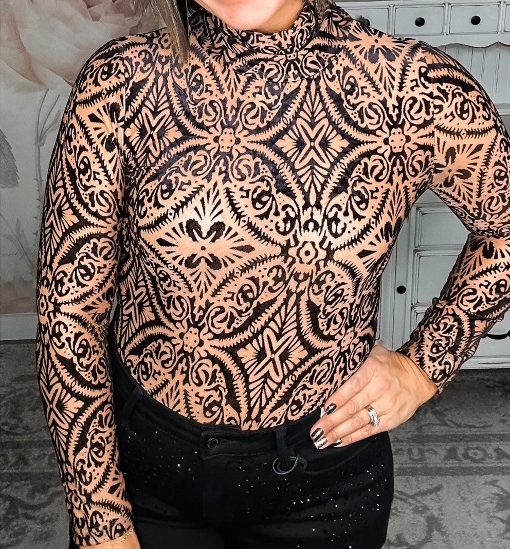 Raise Velvet Mesh Top