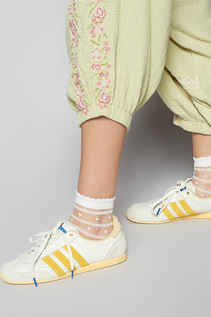 White dot see-through casual socks
