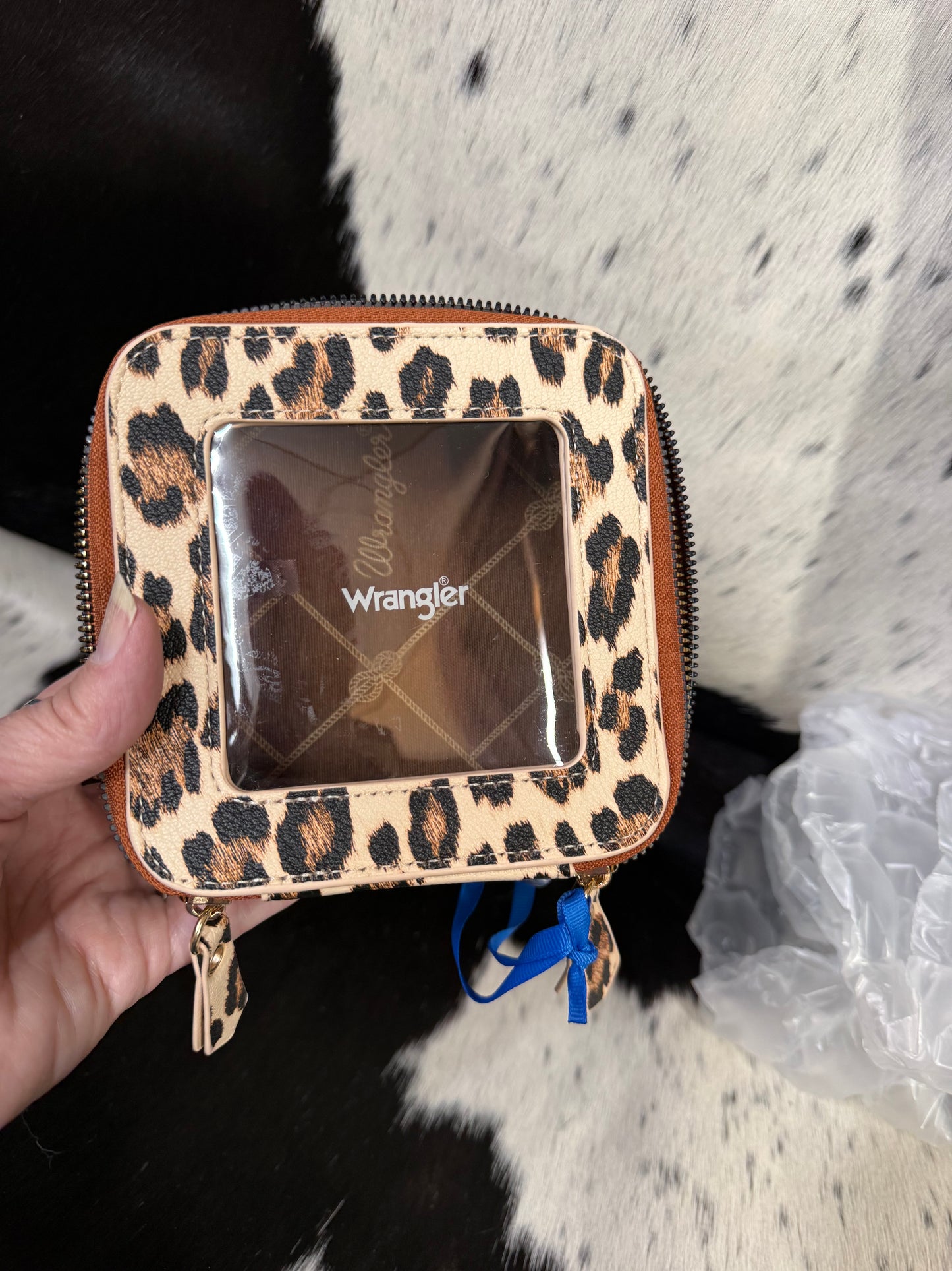 Leopard Zip Box