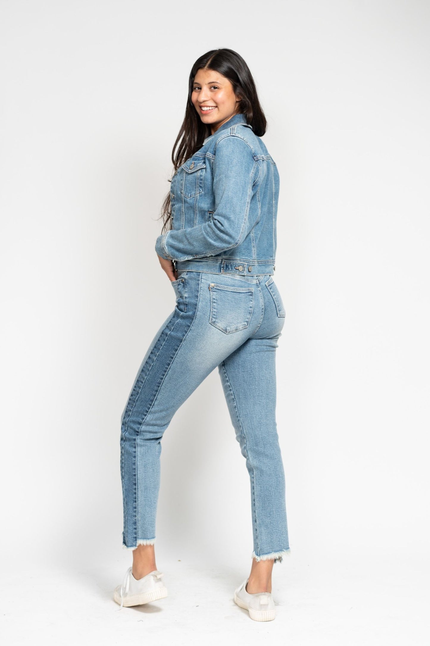 Judy Blue Vintage Wash Side Panel Detail & Hi Lo Fray Hem Slim