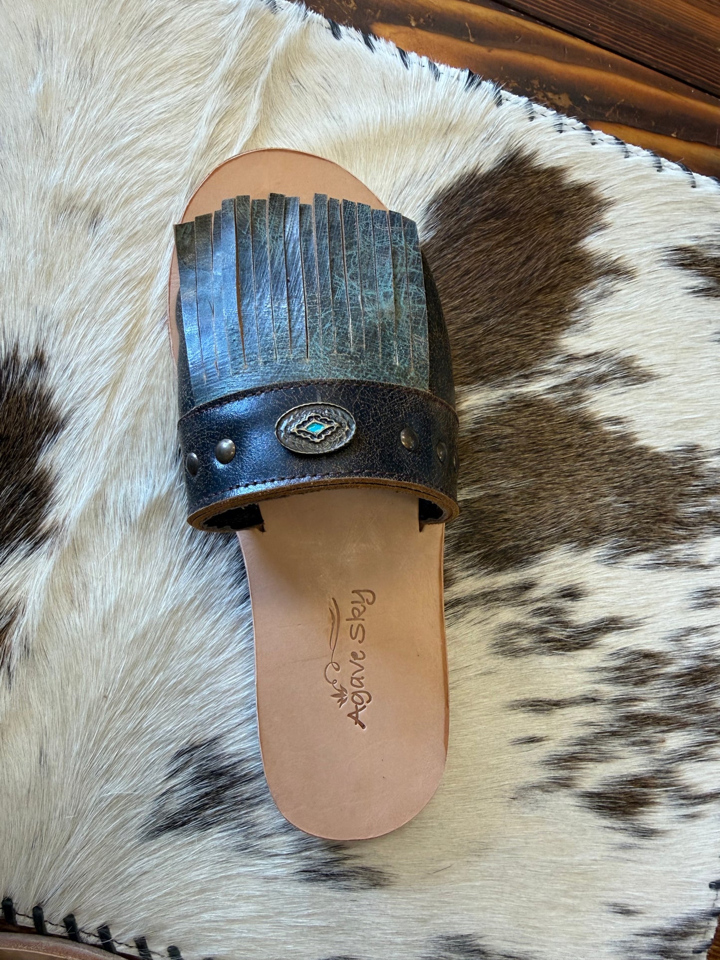 NADIA FRINGE SLIDES