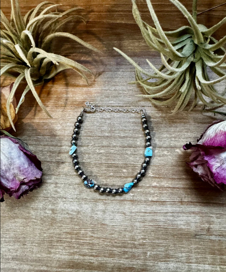 Golden Hill Turquoise
Bracelet - 5mm Sterling
Silver Pearls
