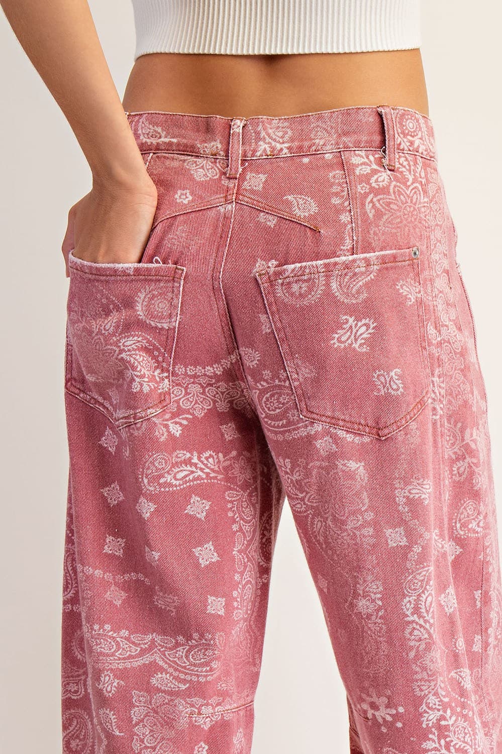 Dusty Rose Bandana Barrels