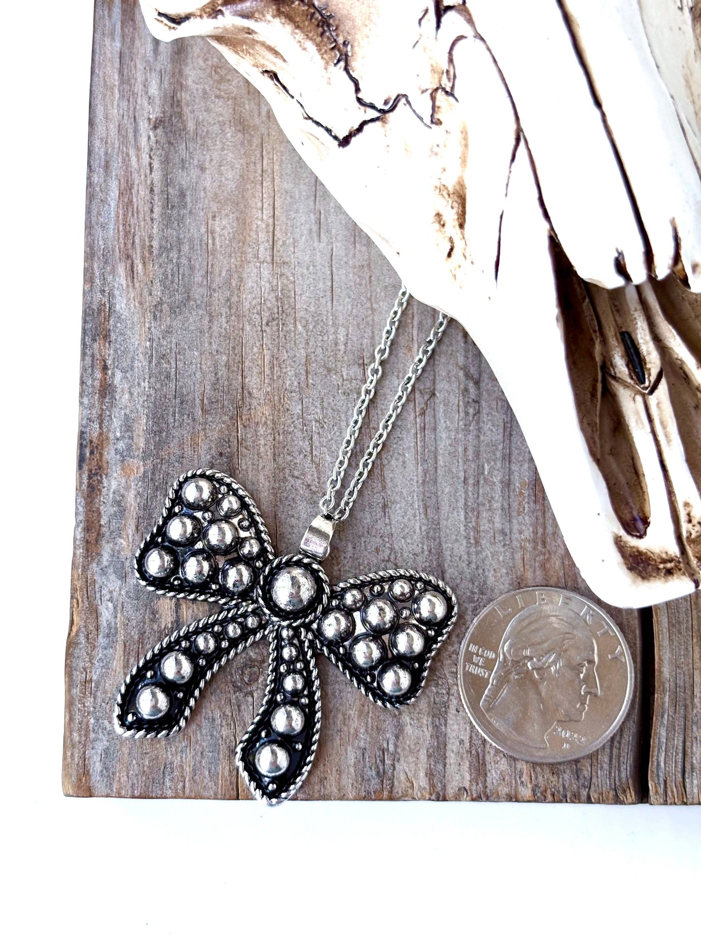 Western Style Embossed Coquette Bow Pendant Necklace