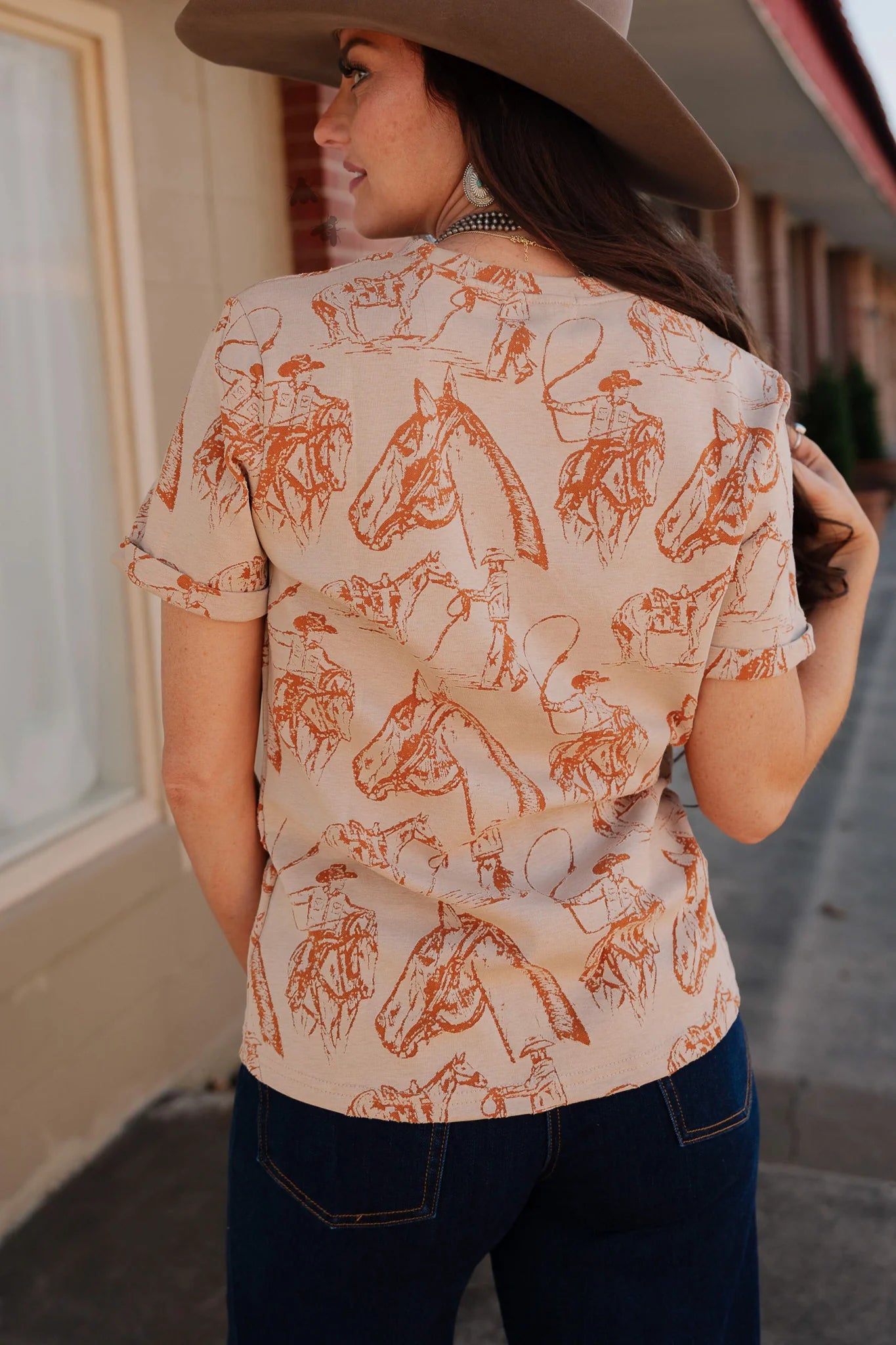 Doodledos Tee