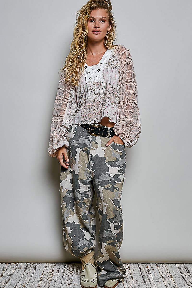 Long Sleeve V neck Lace Contrast Printed Woven Top