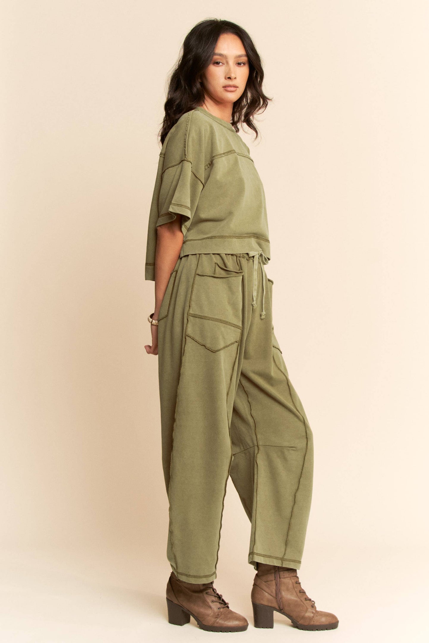MINERAL WASHED TOP and BARREL PANTS SET