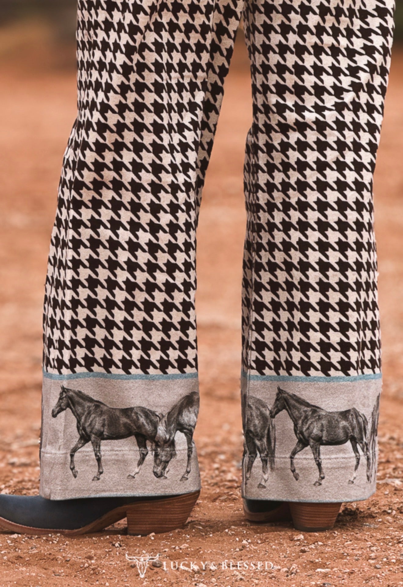 WESTERN HORSE PRINTED HEM HIGH RISE WIDE LEG JEANS (31IN INSEAM)