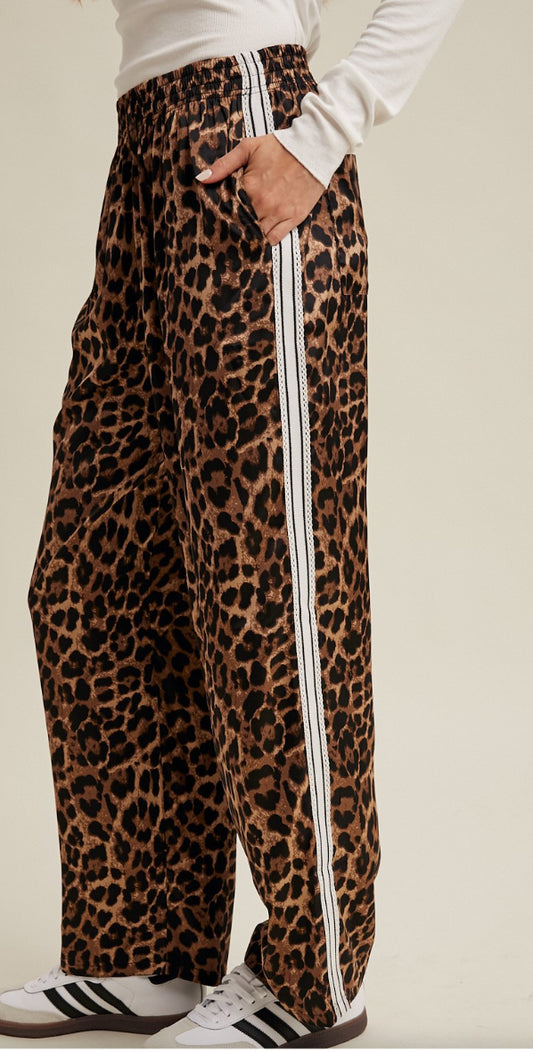 Lasso Leopard Lace Trim Pants