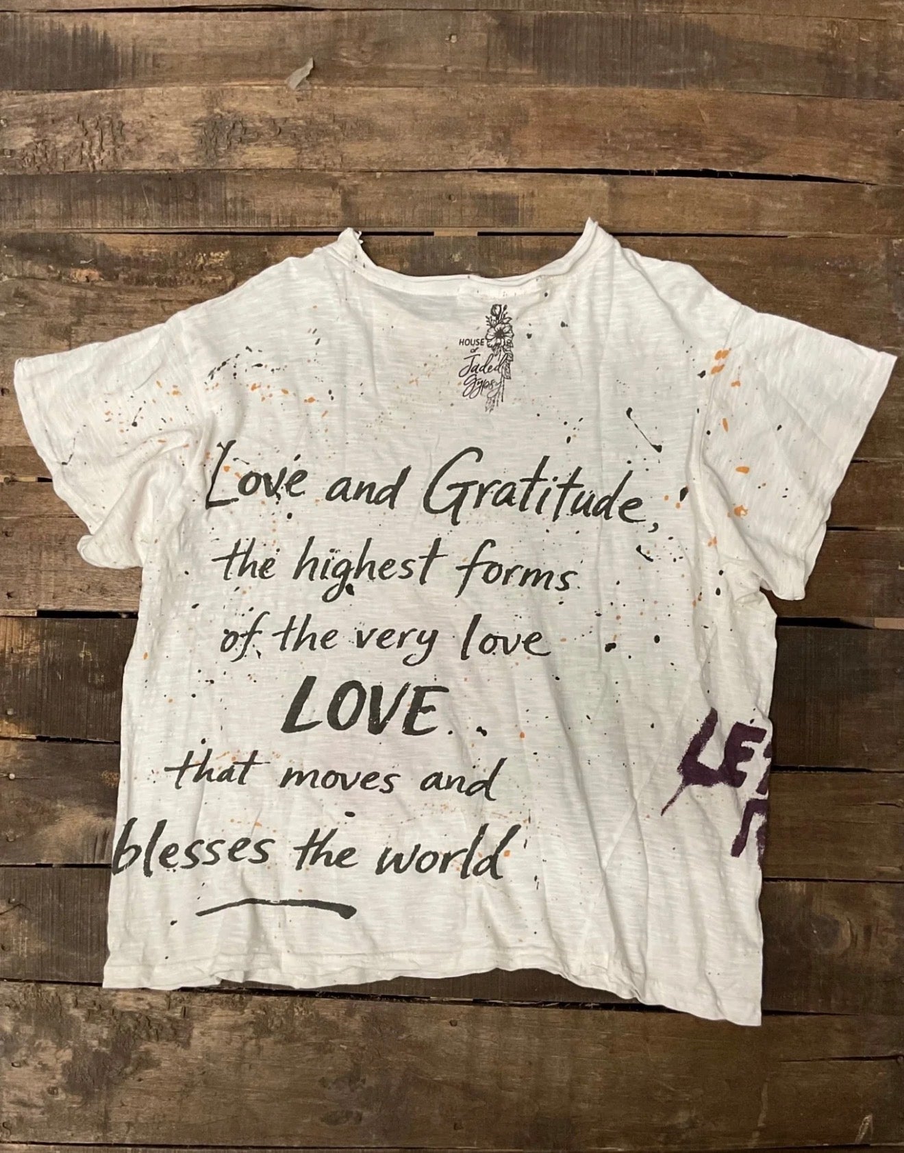 Love Rules - Worn and Weathered Tee