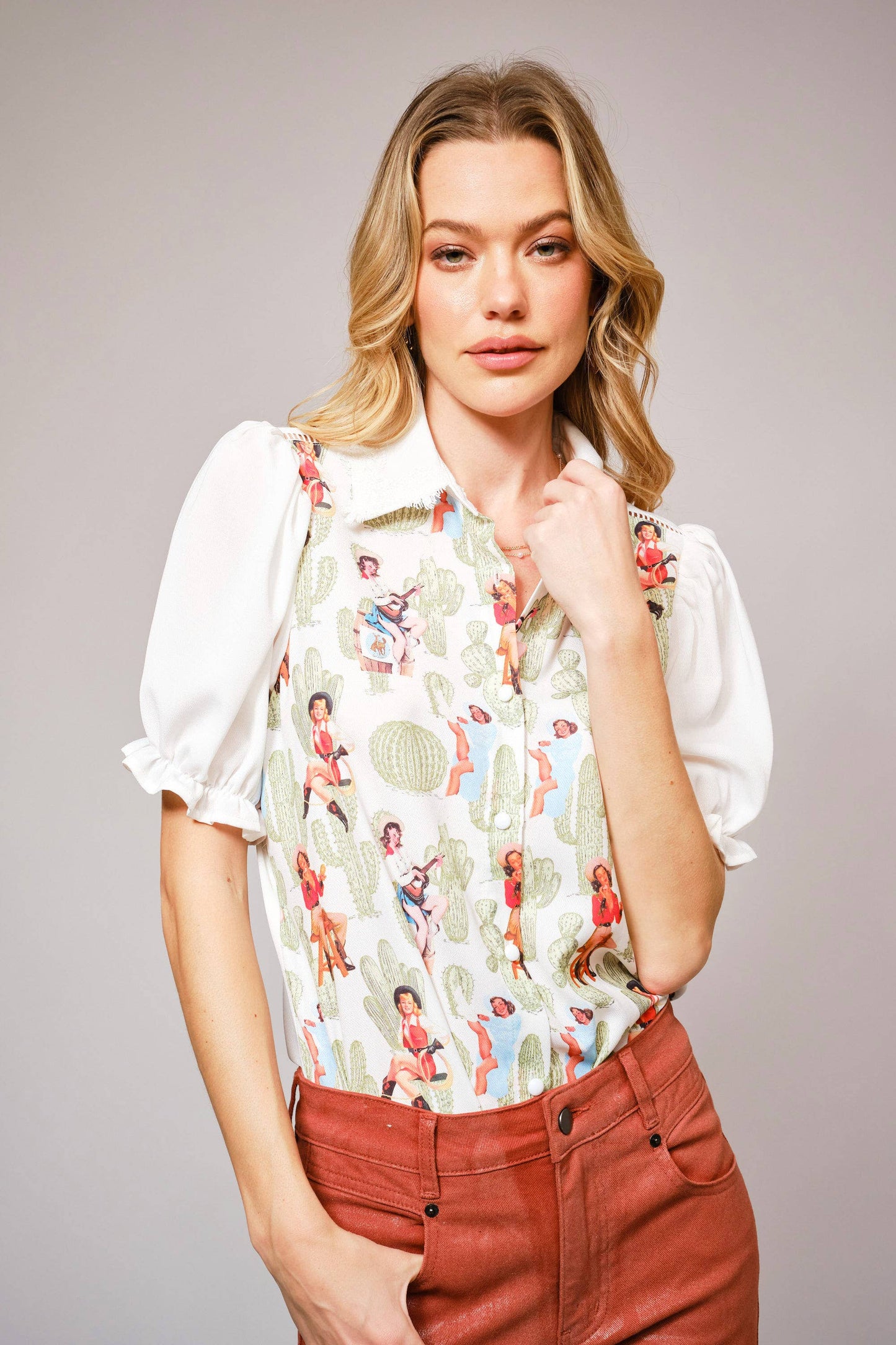 Pin Up Girl Cactus Print Lace Collar Blouse