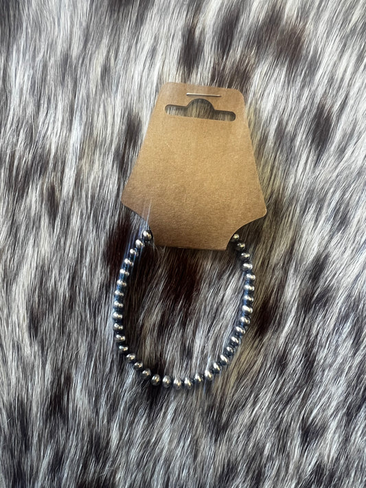 Sterling Silver Navajo Pearl Stretch Bracelet