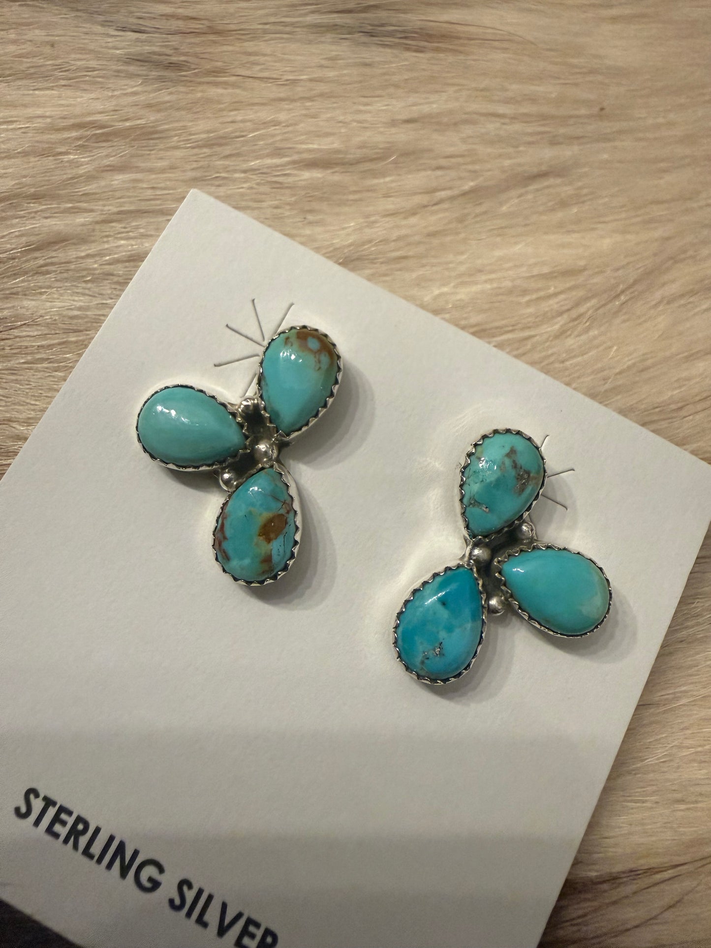 Hanny Girl Earrings