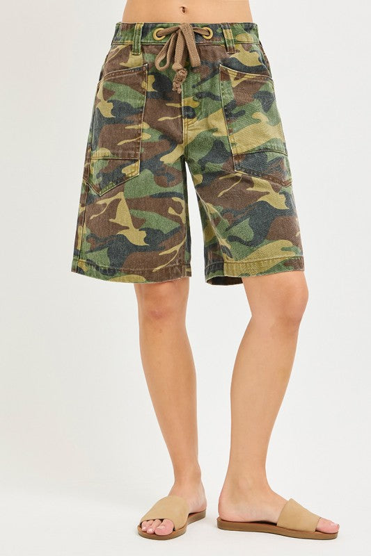 Slouchy Jorts In Camo Print And Eyelet Waistband