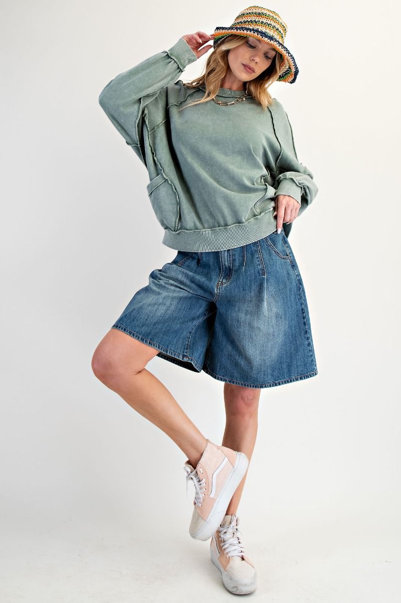 CUT OUT MINERAL WASHED PULLOVER