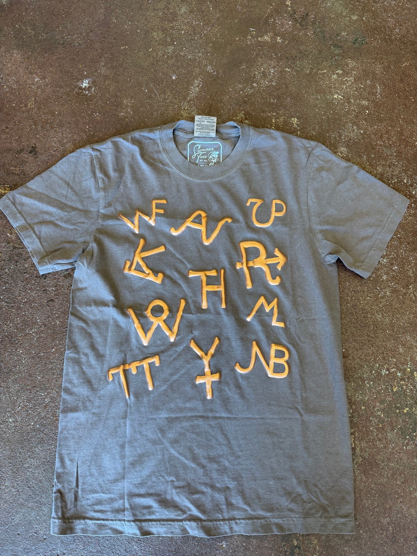 BRANDED TEE