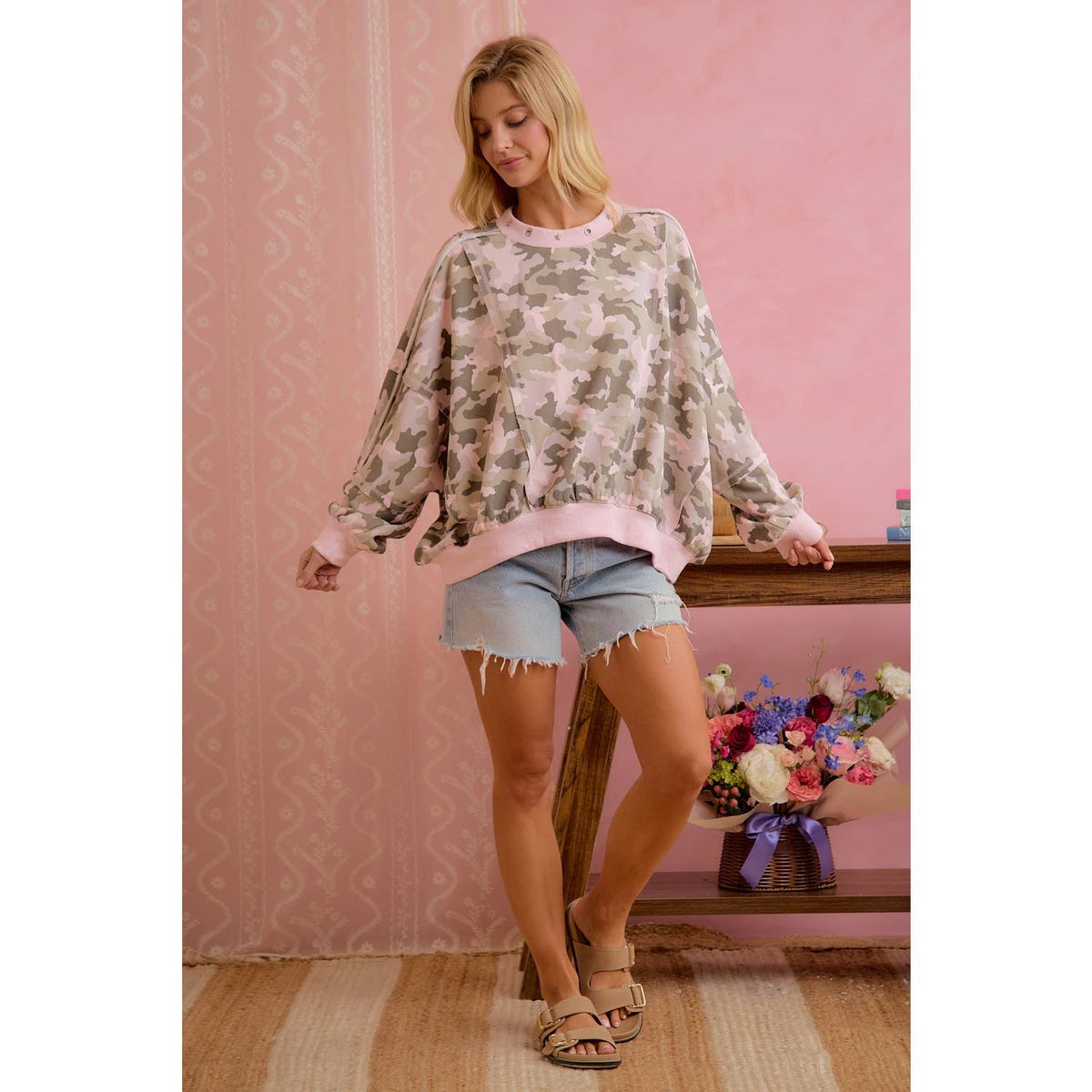 DELILAH CAMOUGLAGE PRINTED SWEATSHIRT