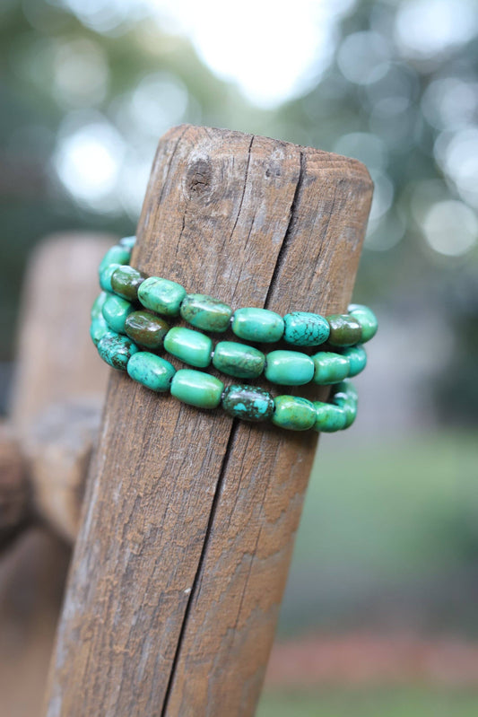 GREEN BARREL STRETCH BRACELETS