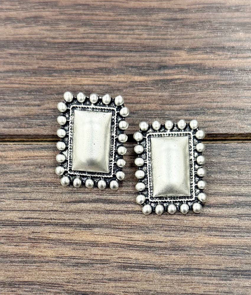 Knoxville 1" Bohemian Stud Earrings