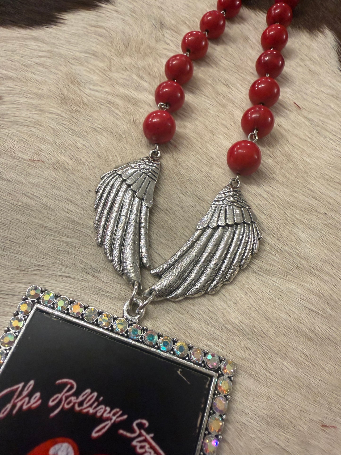 Rolling Stones Fly Necklace