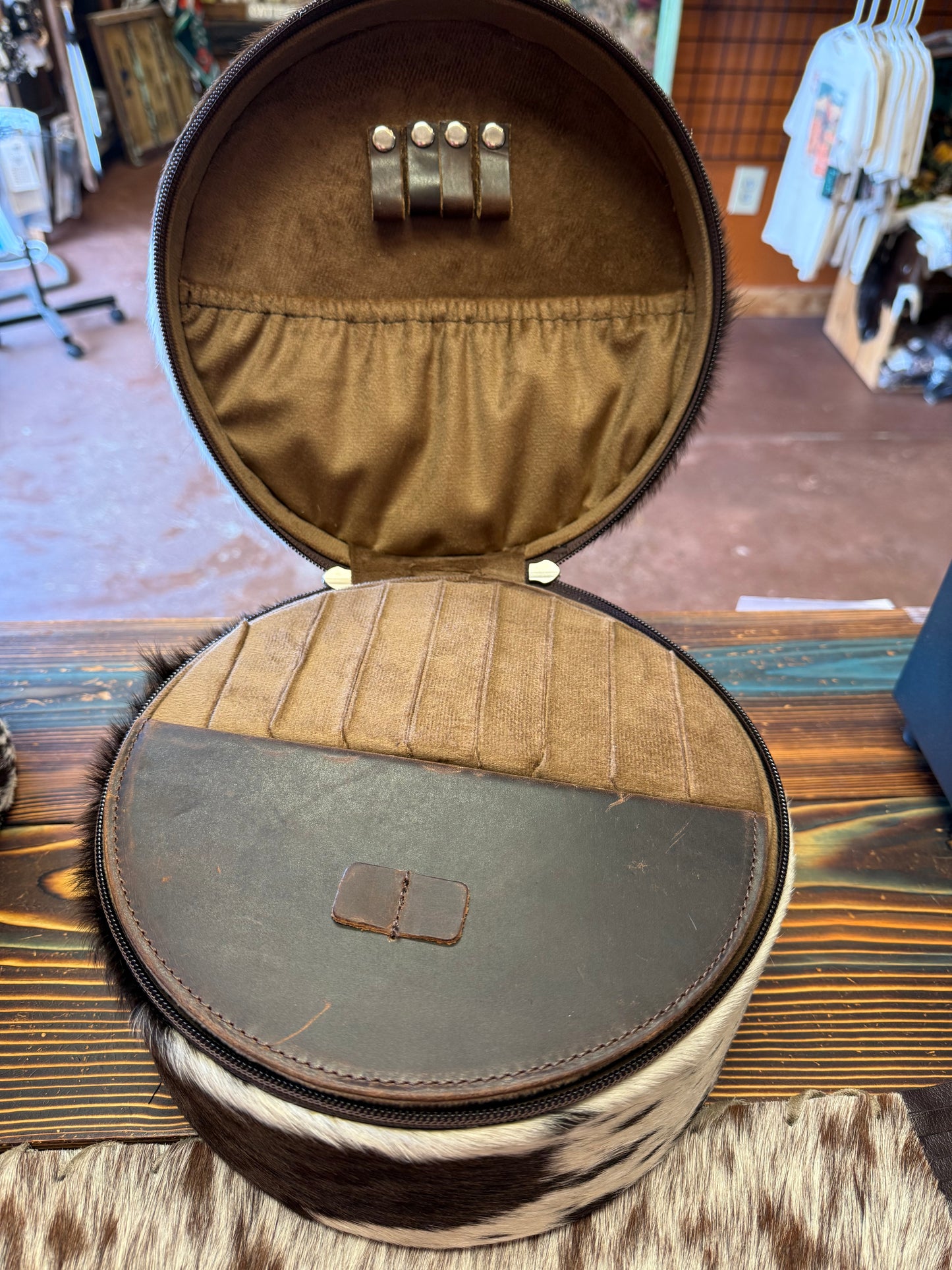 King Jewelry Case