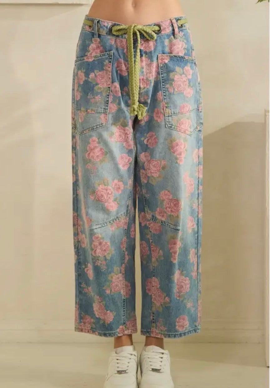Washed Fiona Floral Print Barrel Jeans