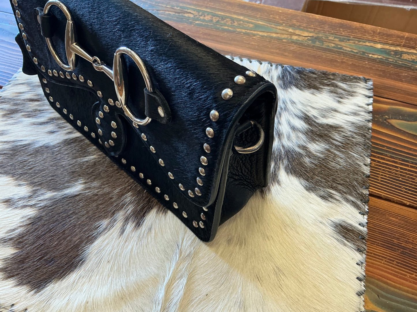 BIT CHIC crossbody bag