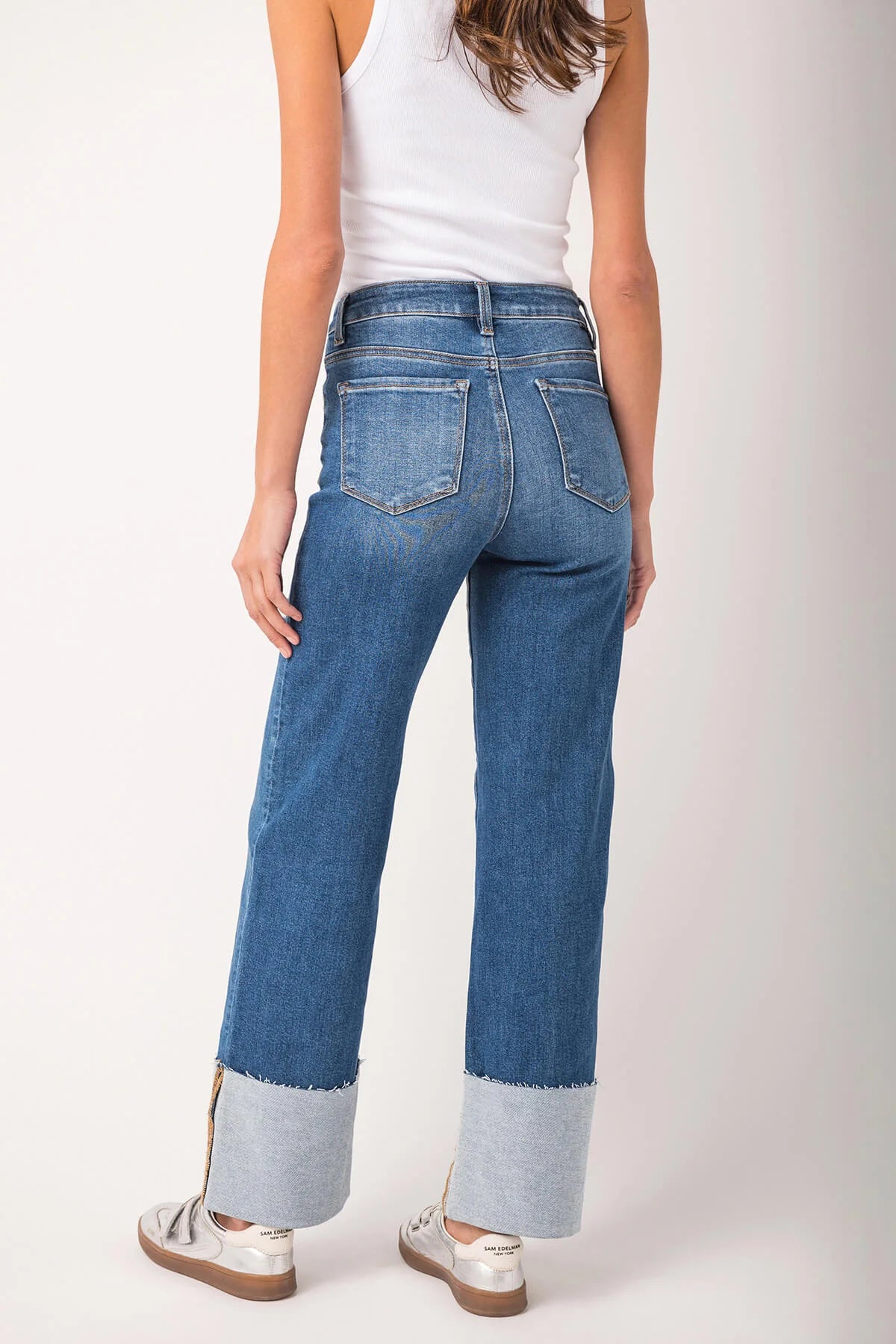Risen Wide Cuff Jeans