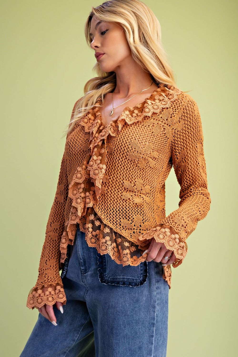 LACE RUFFLE KNITTED CARDIGAN