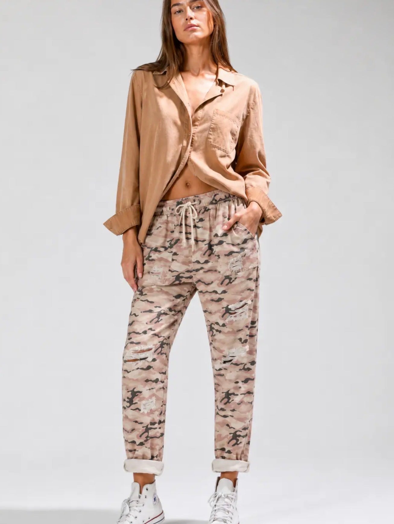 Distressed Detail Camo Pants.