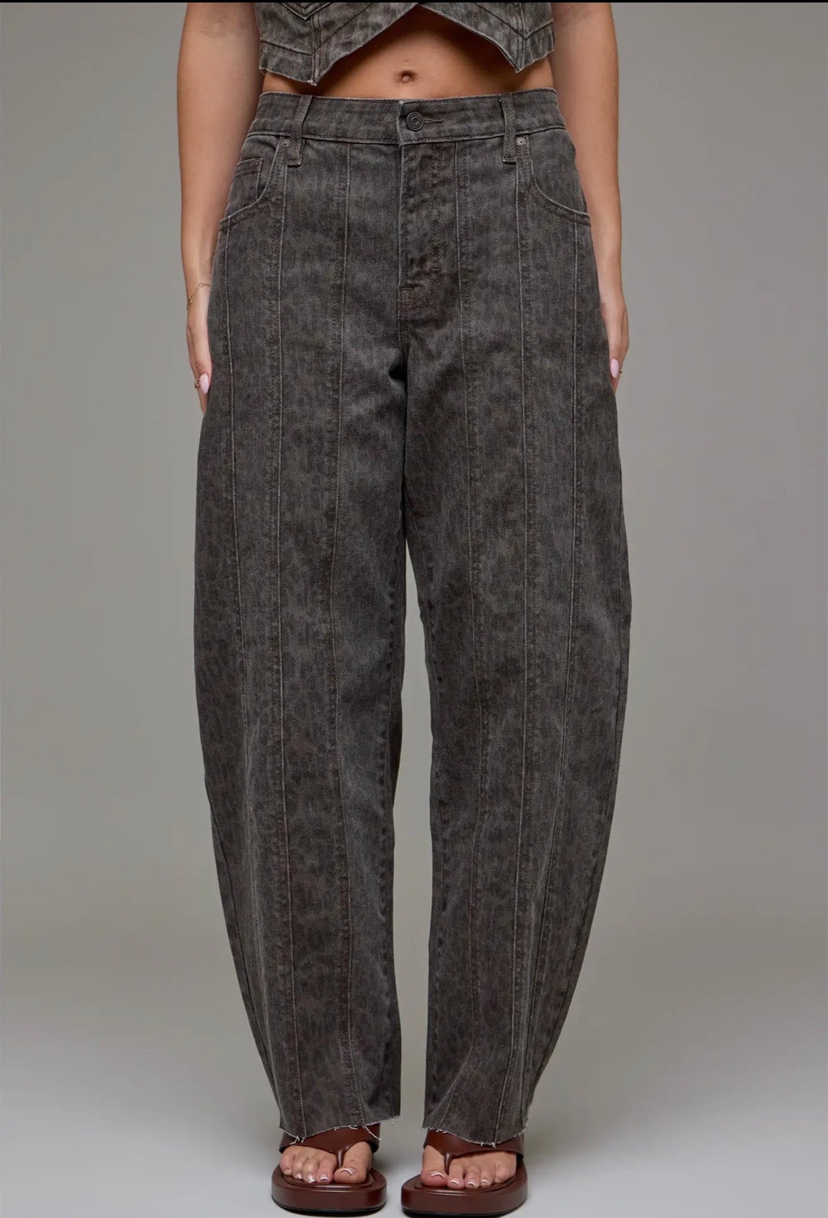Brown cheetah seamed barrel jeans