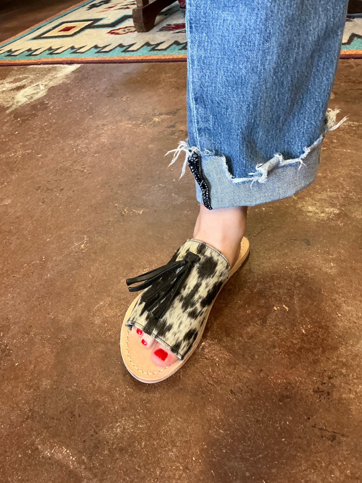 Tessa Cowhide Sandal w/ Tassel