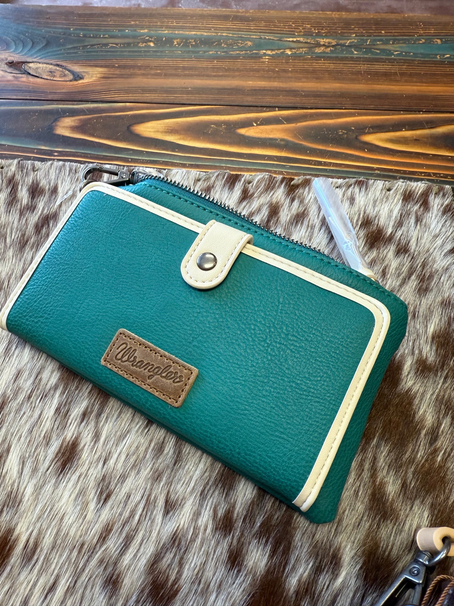 Wrangler Long Live Cowgirls Crossbody Clutch