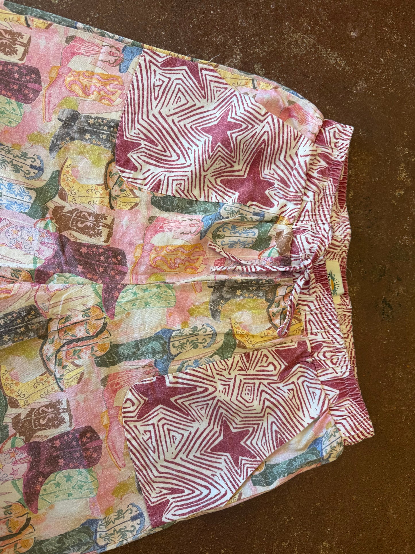 MIXED BOOTS PANTS