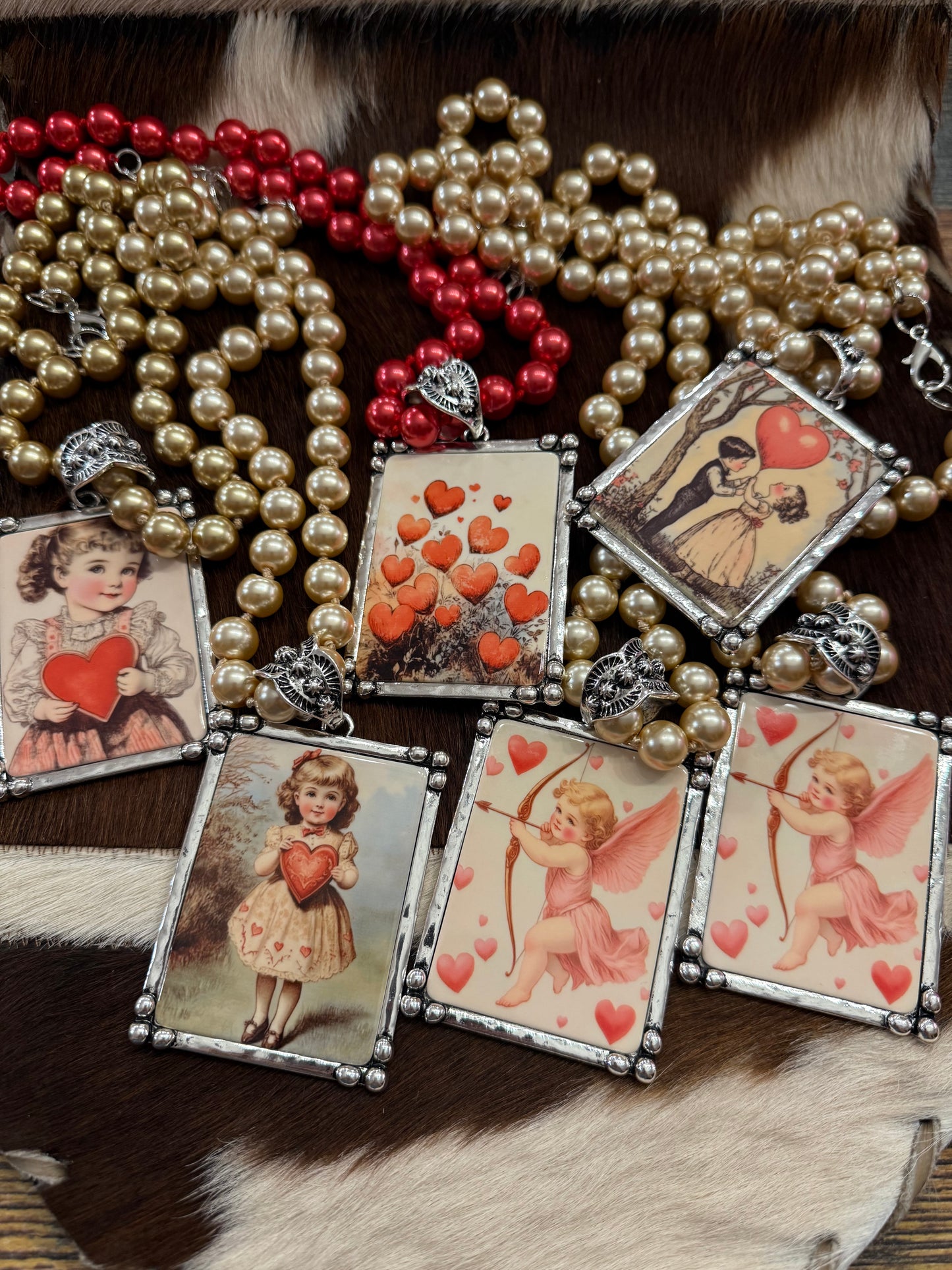 Antique Annie’s Necklaces