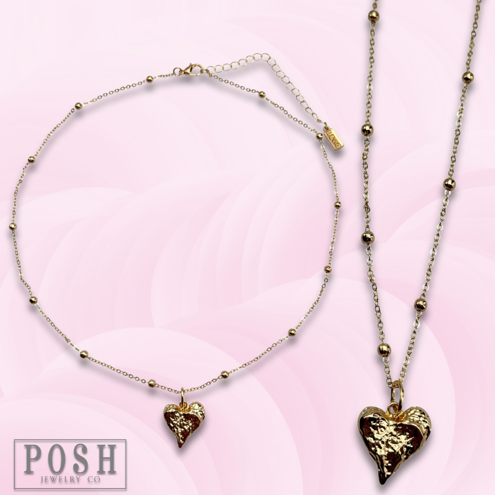 Gold heart necklace