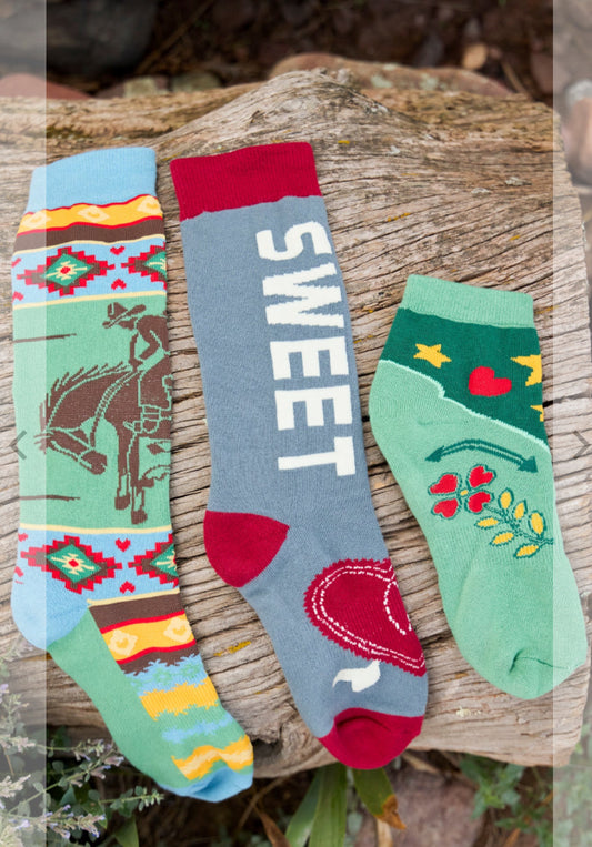 Double D Romance & Rustles Socks